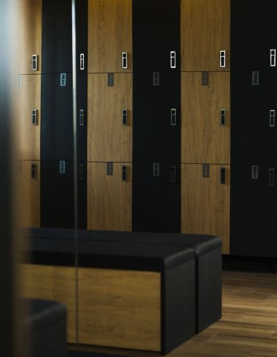 Vestiar modern Magic Gym